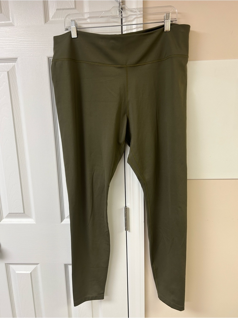 Nike Dri-Fit Olive Green Leggings